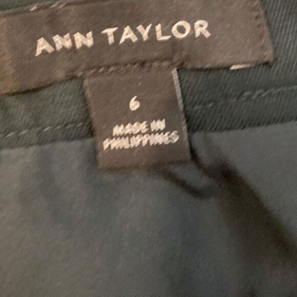 Ann Taylor green Pencil Skirt Size 6 - Picture 3 of 5